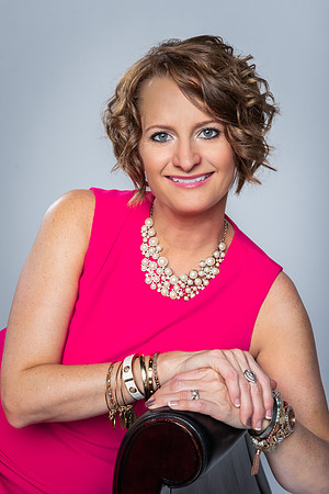 WOMEN'S EMPOWERMENT COACH